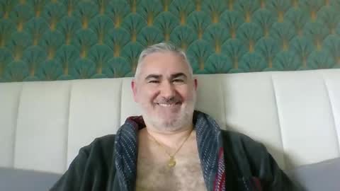 Antonio online show from April 1, 12:40 pm