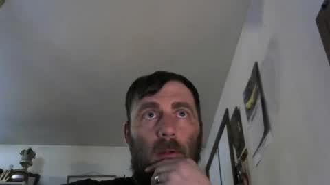 Snapshot of sexy_richy chatting on February 27, 9:25 pm    RICHY    online show from February 27, 9:25 pm