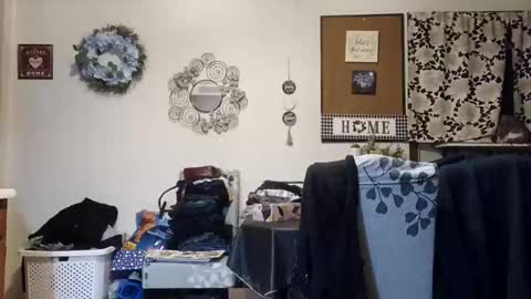 Snapshot of sexy_richy chatting on February 24, 10:04 am    RICHY    online show from February 24, 10:04 am