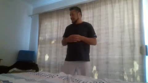 Dee online show from February 23, 5:50 am