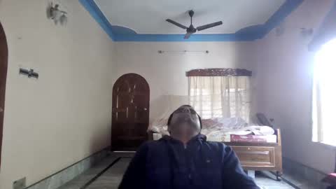 xcxcxcx online show from February 17, 4:42 am