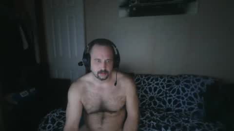 Snapshot of sexypeople4204u chatting on February 11, 11:22 pm sexypeople4204u online show from February 11, 11:22 pm