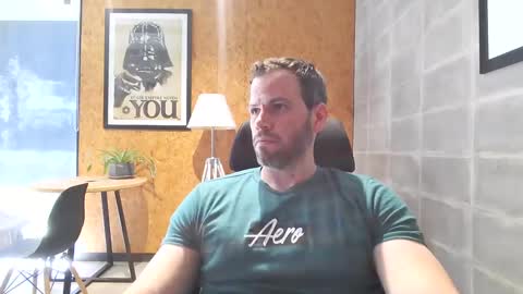Snapshot of shad0w_hunter chatting on January 8, 5:59 pm shad0w_hunter online show from January 8, 5:59 pm