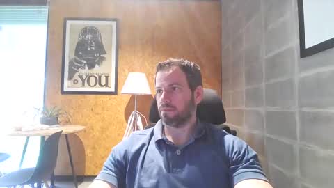 Snapshot of shad0w_hunter chatting on January 31, 1:56 pm shad0w_hunter online show from January 31, 1:56 pm