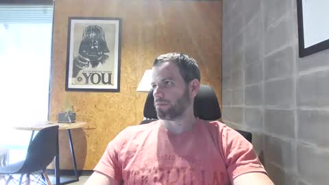 Snapshot of shad0w_hunter chatting on February 13, 1:37 pm shad0w_hunter online show from February 13, 1:37 pm