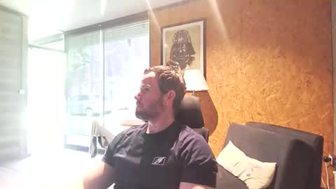 Snapshot of shad0w_hunter chatting on October 21, 1:58 pm shad0w_hunter online show from October 21, 1:58 pm