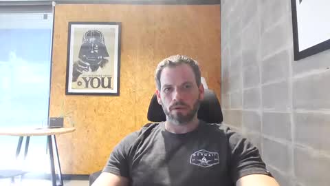 Snapshot of shad0w_hunter chatting on February 20, 6:57 pm shad0w_hunter online show from February 20, 6:57 pm