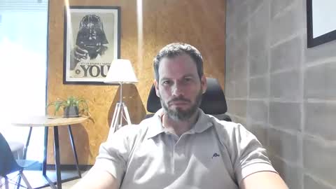 Snapshot of shad0w_hunter chatting on January 3, 2:40 pm shad0w_hunter online show from January 3, 2:40 pm