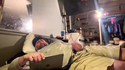 shadystl online show from April 7, 8:20 pm