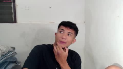 shake_raytow34 online show from June 2, 8:48 am