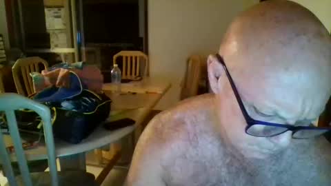 shaneo781570 online show from March 31, 6:09 pm