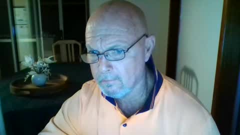 shaneo781570 online show from June 1, 7:03 pm