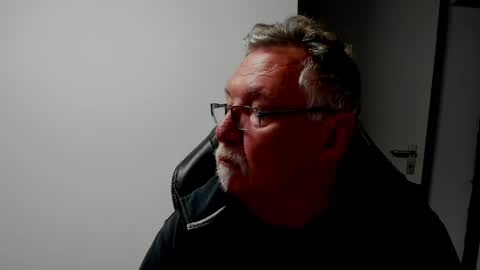 sharlots_pet online show from April 21, 8:31 am