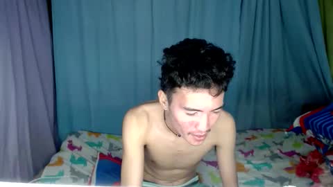 eryx online show from April 4, 10:07 pm