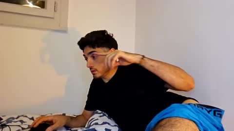 shhervin online show from December 2, 11:43 pm