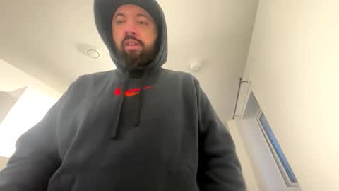 Shady online show from February 28, 5:56 pm