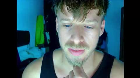 Cick Goreskin online show from December 3, 3:23 am