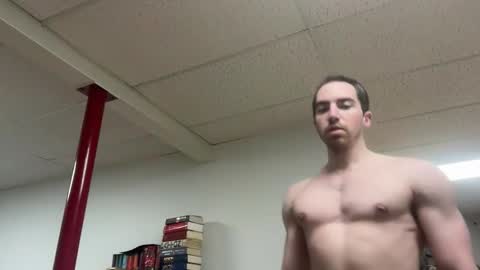 shirtlesshunk15 online show from March 3, 9:43 pm