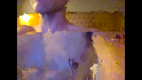 Snapshot of shotta899 chatting on October 17, 5:55 am shotta899 online show from October 17, 5:55 am