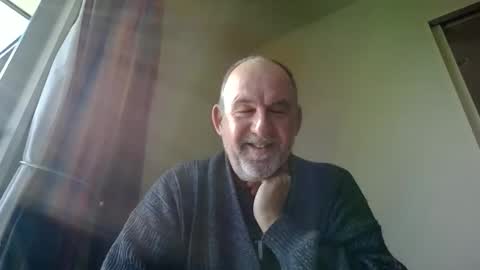 shyguytm online show from April 23, 11:18 pm