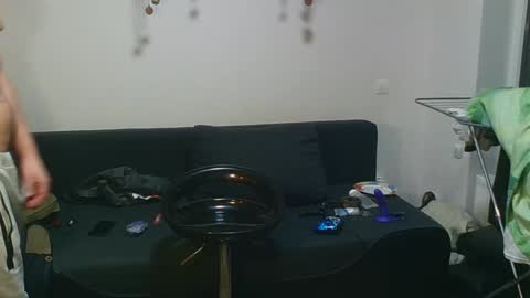 Snapshot of sicon_69 chatting on December 24, 4:22 am Devil online show from December 24, 4:22 am