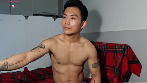 Silas Kim online show from April 11, 6:09 am