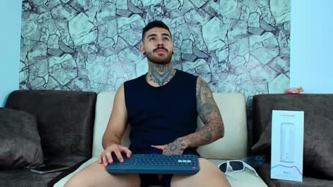 silavno online show from December 10, 12:23 am