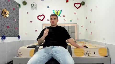 SIMON KELER online show from September 14, 1:40 am