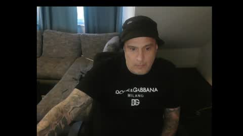 sinalco1975 online show from April 9, 5:05 am