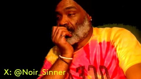 Snapshot of sinnernoir chatting on February 8, 7:15 am My Name Is..............................John online show from February 8, 7:15 am