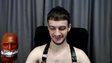 Sir Damien online show from February 20, 8:43 pm