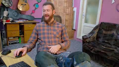 I am The Fourth and only Sir. Pelo online show from November 24, 11:22 am