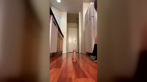 SissyMiles online show from December 19, 9:01 pm