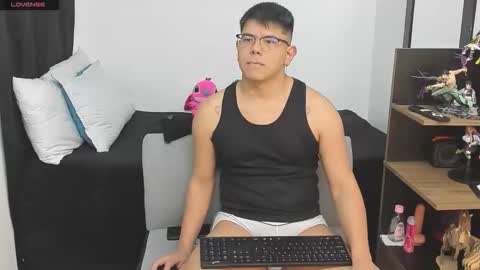 Siul Thompson online show from March 12, 10:56 am