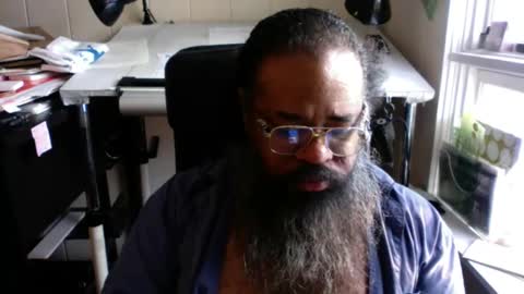 Snapshot of siyah_sakal chatting on January 24, 12:52 pm siyah_sakal online show from January 24, 12:52 pm