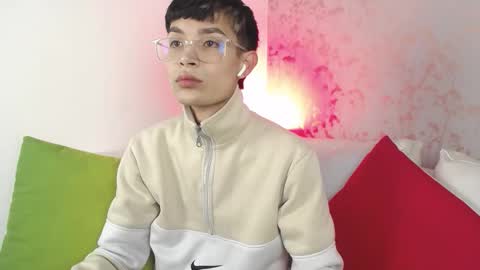 David online show from February 8, 12:54 pm