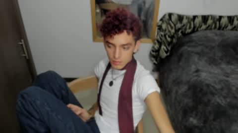 skinnypipe15 online show from October 22, 3:10 am