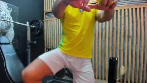 SKY online show from April 12, 7:54 am