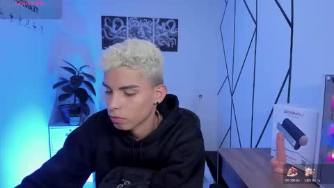 Daniel online show from December 15, 2:30 am