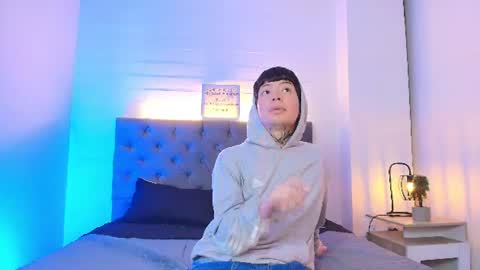 skylen_snow online show from June 29, 6:30 pm