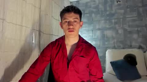 Skyrider online show from January 15, 8:33 pm