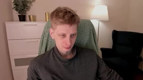 Andy online show from February 5, 9:00 pm