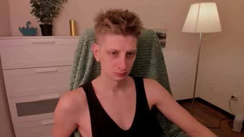 Andy online show from November 20, 8:18 pm