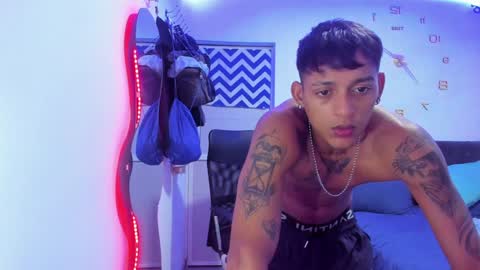 slim_master12 online show from February 4, 6:25 am