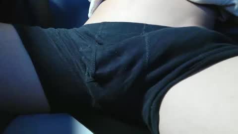 slimhungyvng online show from April 1, 2:36 pm