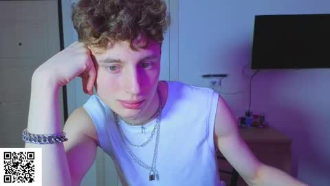 sluttsavage online show from March 29, 11:32 am