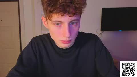 sluttsavage online show from April 5, 3:19 pm