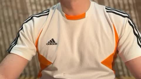 Snapshot of slvbcn75 chatting on February 16, 6:10 pm slvbcn75 online show from February 16, 6:10 pm