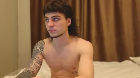 Gus online show from February 3, 6:57 pm