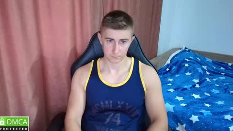 smanking22 online show from June 4, 7:36 am